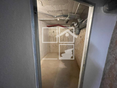 Local en Calle Sant Cugat Número 21  , Rubí Barcelona