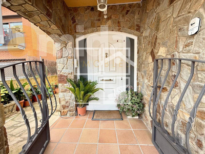 Local en Riells y Viabrea Girona