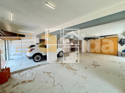 Local en Riells y Viabrea Girona