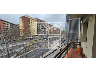 Local en Avenida Meridiana Número 254  3º, Barcelona Barcelona