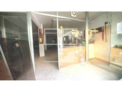 Local en Calle Pirineus    BAJOS, Santa Coloma de Gramenet Barcelona