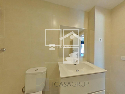 Local en Calle Sant Pere    , Rubí Barcelona