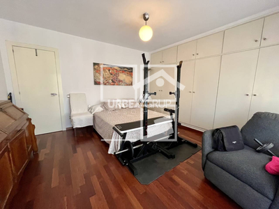 Local en Avenida Montserrat    2, Sant Esteve Sesrovires Barcelona