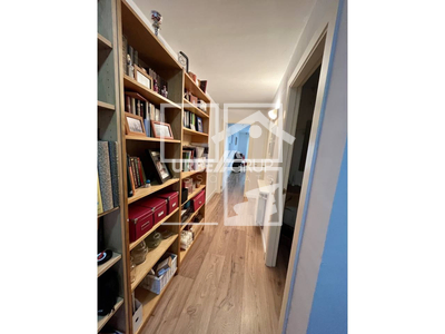 Local en Avenida Montserrat    2, Sant Esteve Sesrovires Barcelona