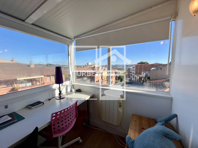 Local en Avenida Montserrat    2, Sant Esteve Sesrovires Barcelona