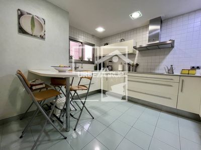 Local en Avenida Montserrat    2, Sant Esteve Sesrovires Barcelona